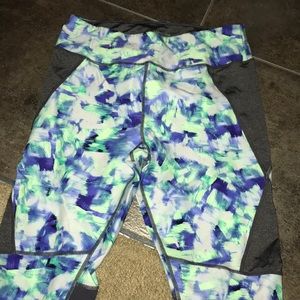 Calvin Klein Cropped workout pants